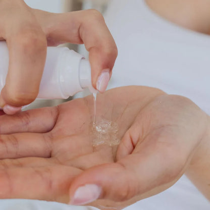 SKINFORMULAS PURYFYING SALICILIC CLEANSER - PRAUSIKLIS SU SALICILO RŪGŠTIMI IR PREBIOTIKAIS 100 ml. - SKINBIO.lt