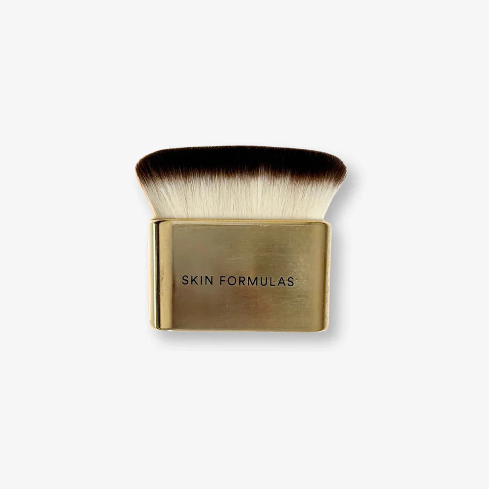 SAVAIMINIO ĮDEGIO SERUMAS IR KABUKI ŠEPETĖLIS, “THE GOLDEN RITUAL” - SKINBIO.lt