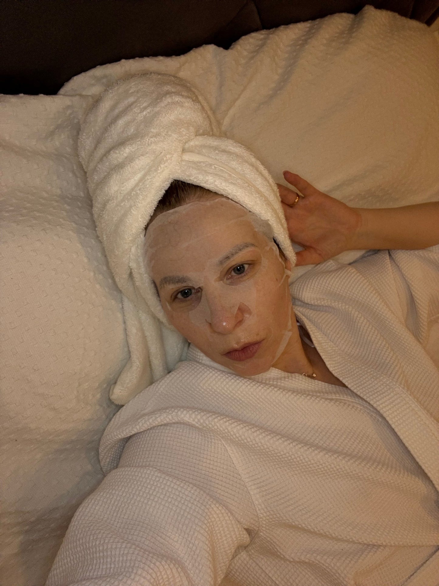 SKINFORMULAS HYDRA  SHEET MASK - LAKŠTINĖ VEIDO KAUKĖ SU AMINO IR HIALURONO RŪGŠTIMIS 1 VNT. - SKINBIO.lt