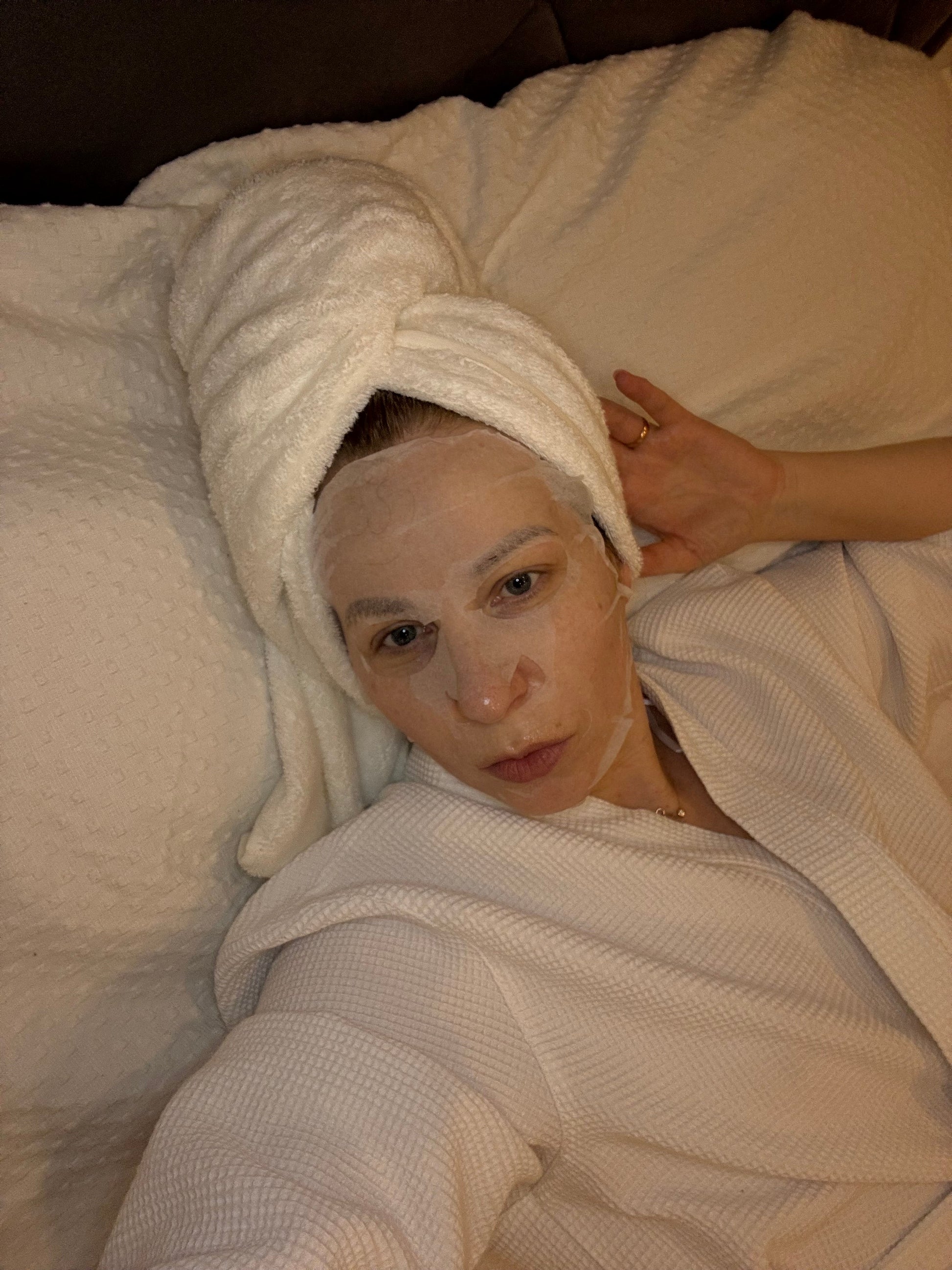SKINFORMULAS HYDRA  SHEET MASK - LAKŠTINĖ VEIDO KAUKĖ SU AMINO IR HIALURONO RŪGŠTIMIS 1 VNT. - SKINBIO.lt