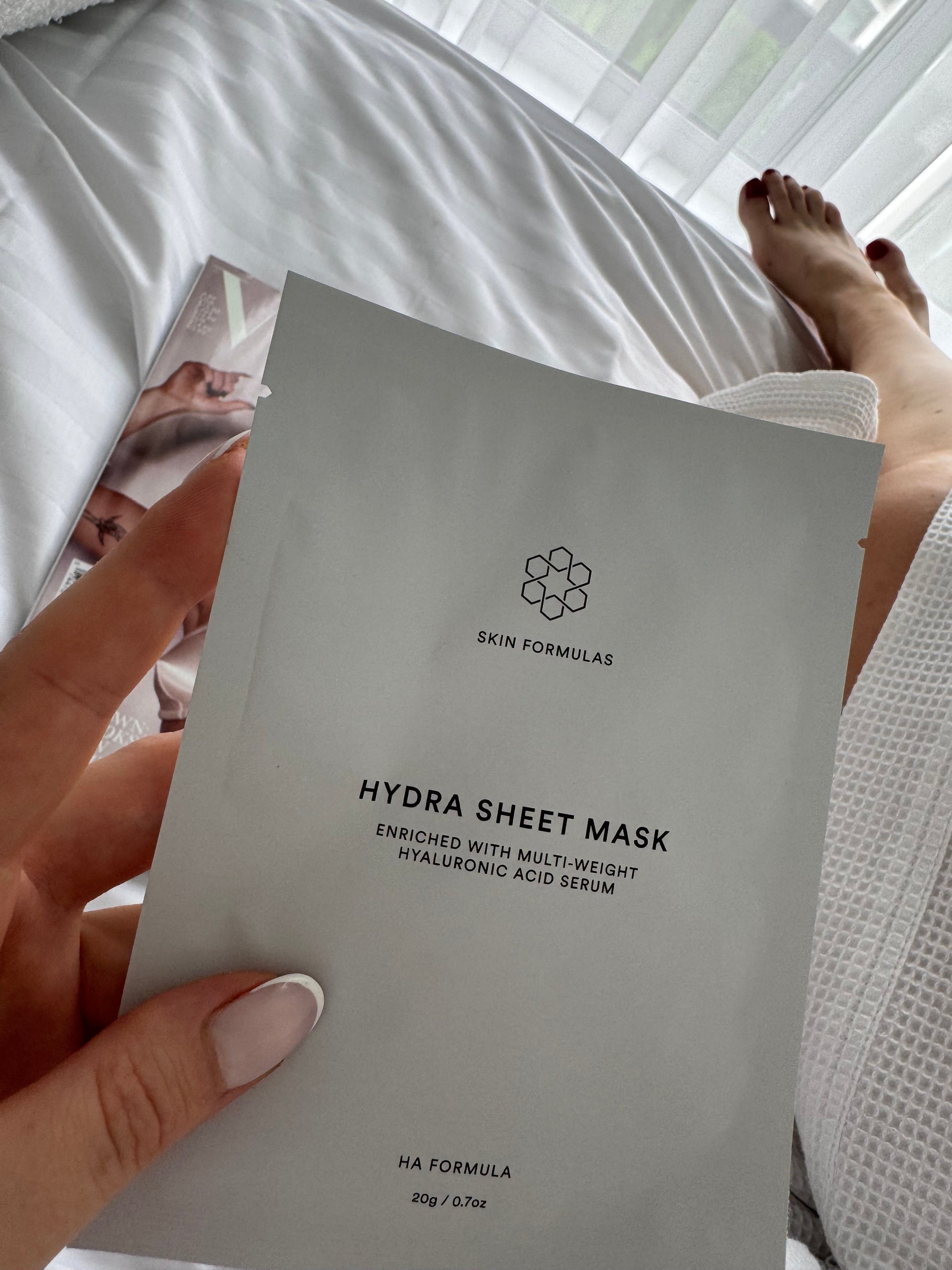 SKINFORMULAS HYDRA  SHEET MASK - LAKŠTINĖ VEIDO KAUKĖ SU AMINO IR HIALURONO RŪGŠTIMIS 1 VNT. - SKINBIO.lt