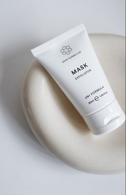 SKINFORMULAS MASK  EXFOLIATOR - ŠVEITIKLIS/KAUKĖ 30 ML. - SKINBIO.lt
